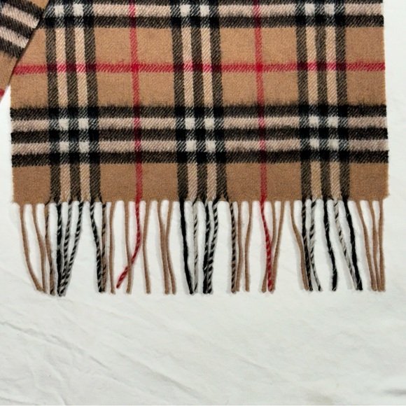 Burberry 100% Cashmere Nova Check Scarf L60” x W12” Made In England - Picture 4 of 6